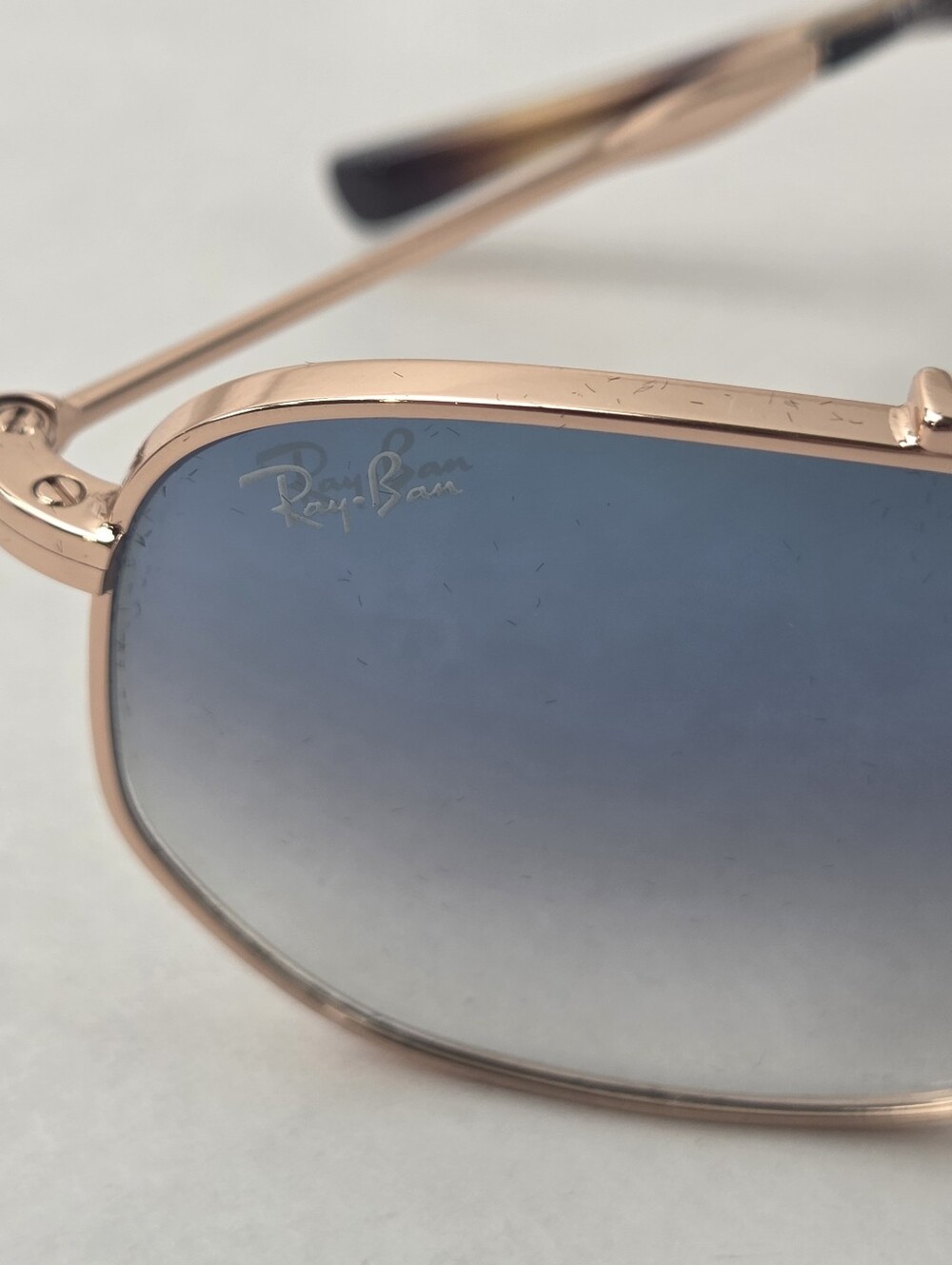 Ray-Ban Sunglasses RB3707 9202/3F Rose Gold Blue Gradient Lenses 54-20-140 - Picture 3 of 15